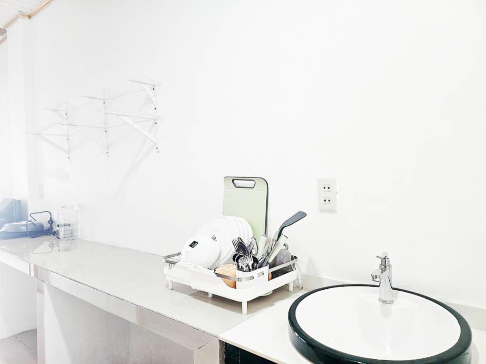 Raffiel Nias Apartment Lagudri Ngoại thất bức ảnh